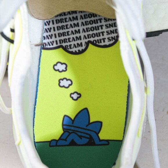 Adidas GY2630 ZX 2K Boost Shoes in White - 11 - Picture 6 of 10